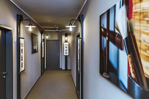 Fotoshooting Business Portraits Fashion Fotograf Berlin © www.henninghattendorf.com