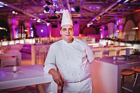 Fotoshooting Business Portraits Fashion Fotograf Berlin © www.henninghattendorf.com