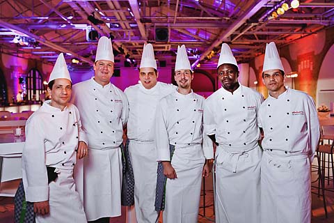 Fotoshooting Business Portraits Fashion Fotograf Berlin © www.henninghattendorf.com