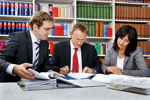 Fotoshooting Business Portraits Fashion Fotograf Berlin © www.henninghattendorf.com