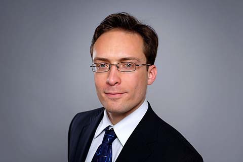 Fotoshooting Business Portraits Fashion Fotograf Berlin © www.henninghattendorf.com