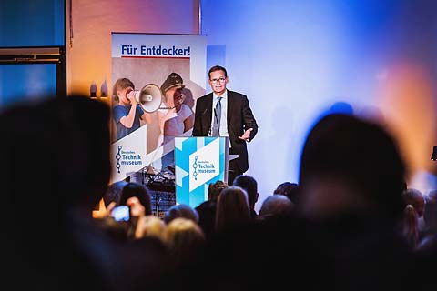 Event Baustelle Workshop Werbefotos Eventfotografie Fotograf Berlin © www.henninghattendorf.com